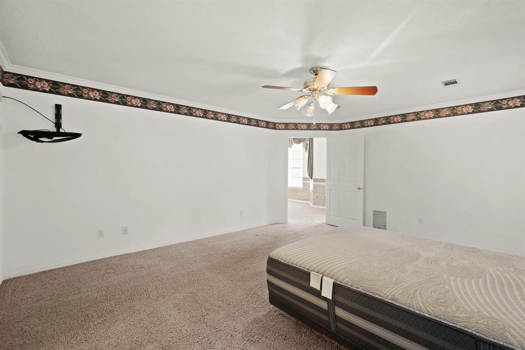 1819 Peach Run Drive, Humble, Texas image 18