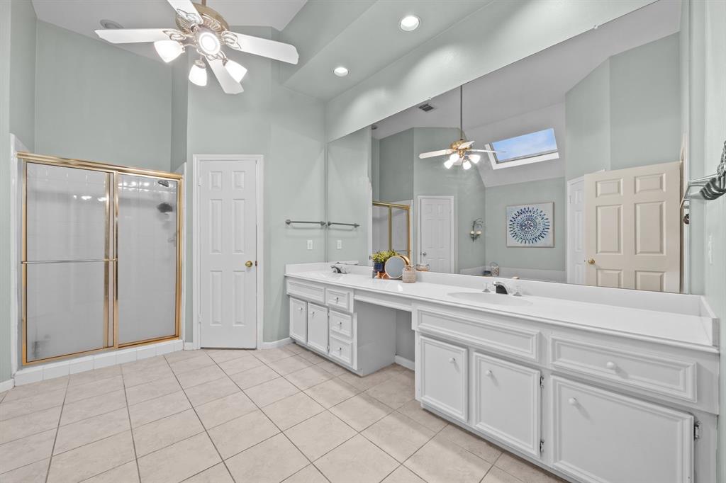 2412 Londonderry Drive, Pearland, Texas image 20