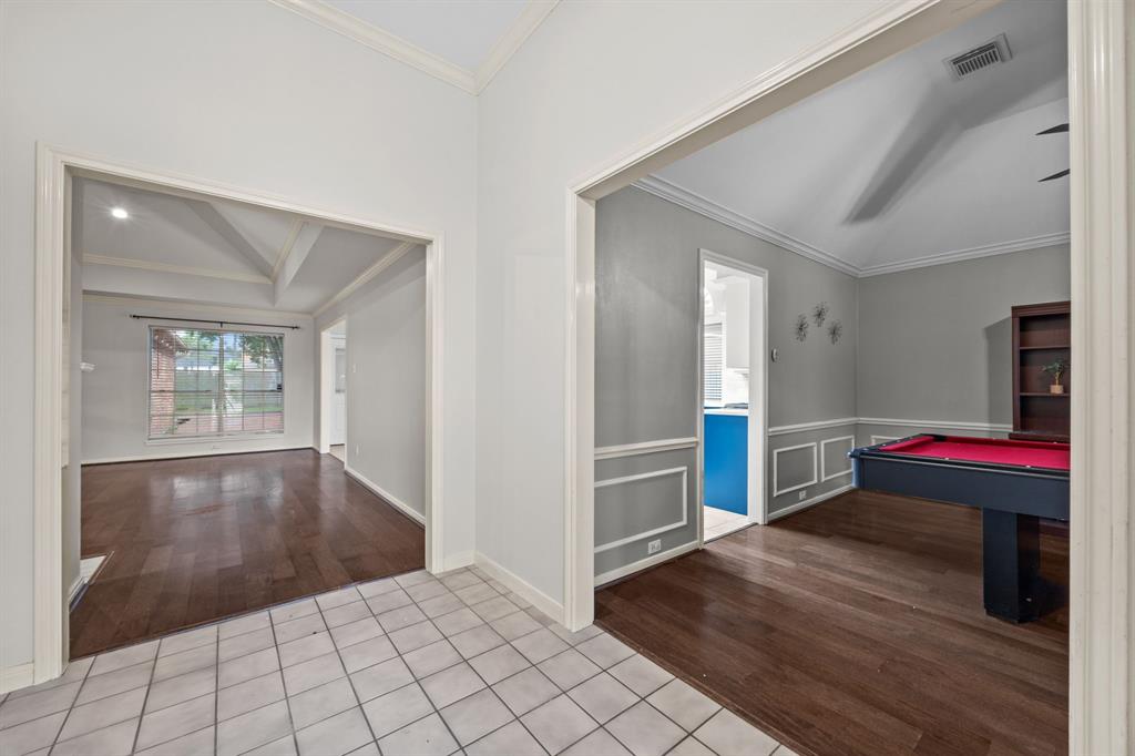 2412 Londonderry Drive, Pearland, Texas image 4