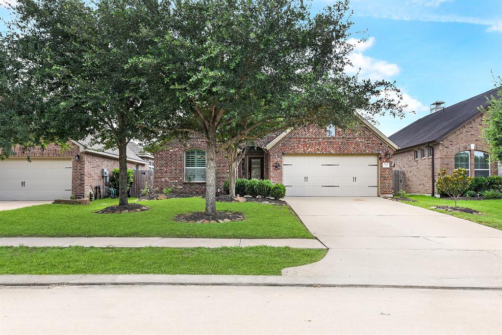 2911 Fair Chase Drive