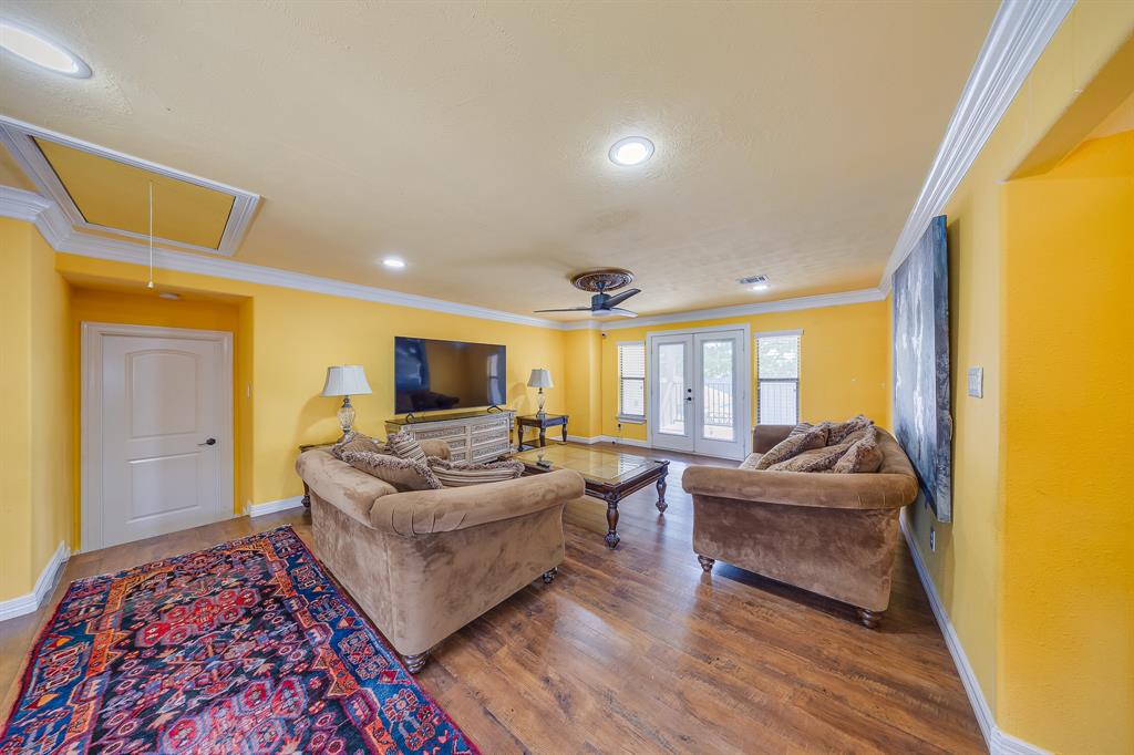 8606 Argentina Street, Jersey Village, Texas image 31