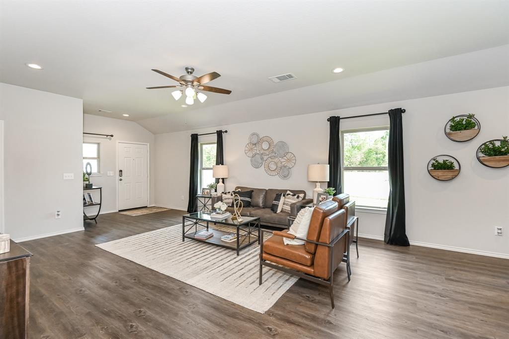 7914 Globe Thistle Lane, Houston, Texas image 9