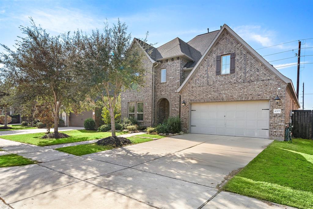 4319 Million Bells Way, Richmond, Texas image 2