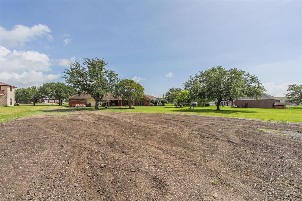 4222 Skylane Road, Beach City, Texas image 38