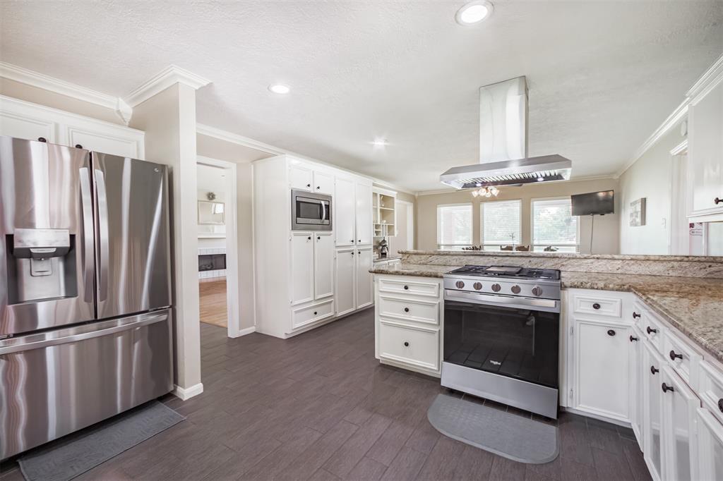 4222 Skylane Road, Beach City, Texas image 15