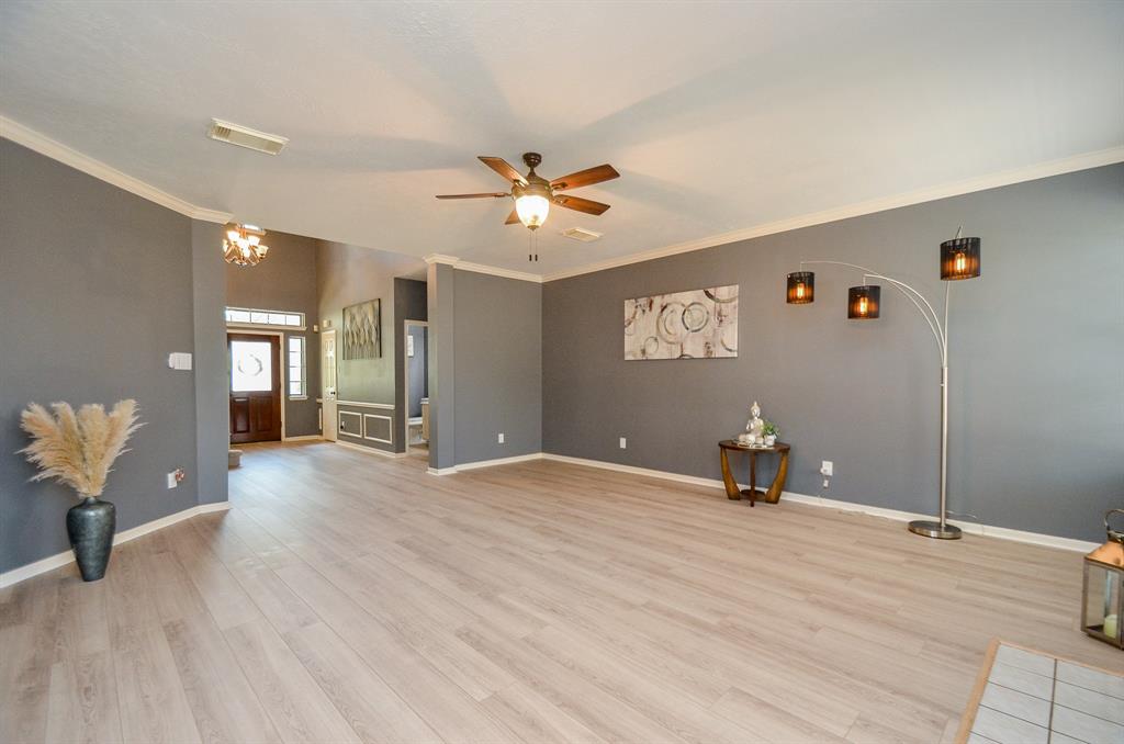 415 Wild Peach Place, Missouri City, Texas image 4