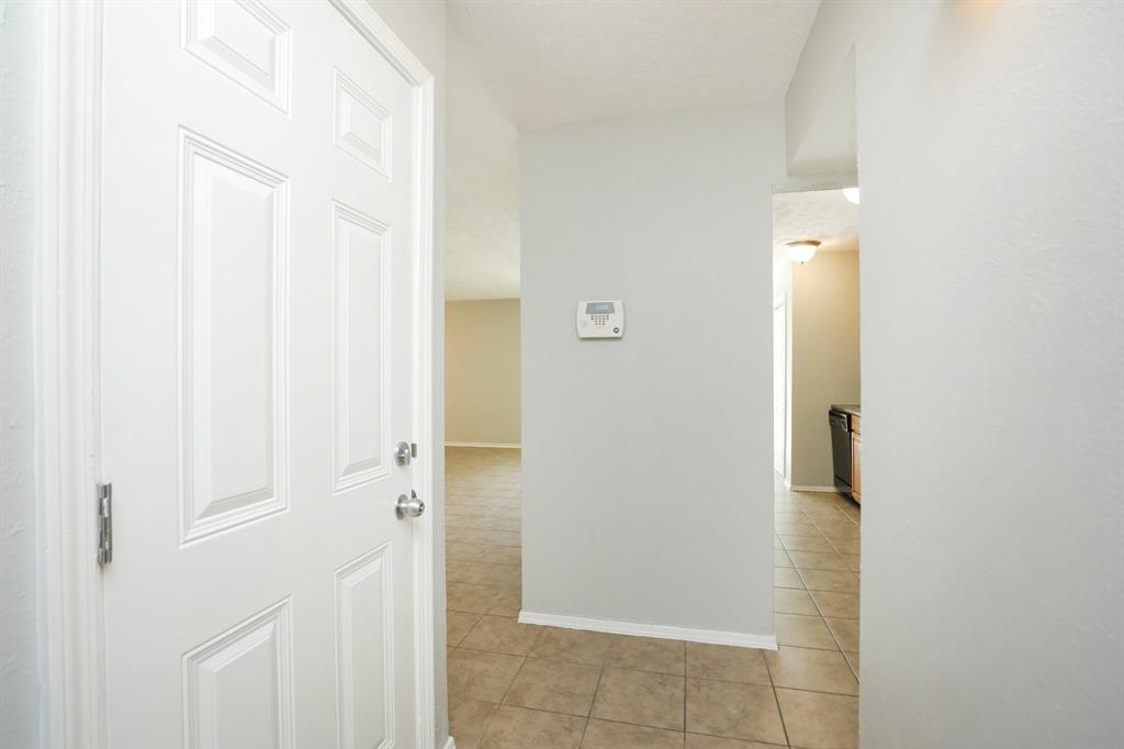 17602 Wolf Hollow Drive