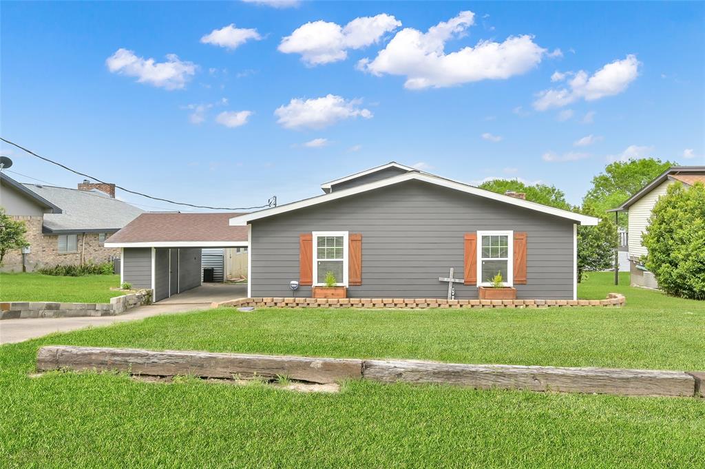 162 Dogwood Lane, Trinity, Texas image 2