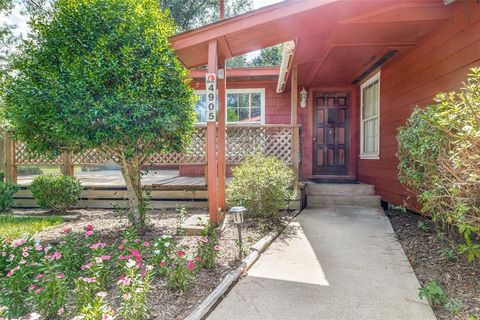 A home in Seabrook