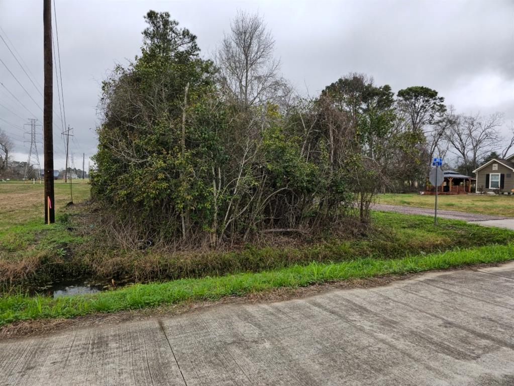 2701 Avenue I, Dickinson, Texas image 8