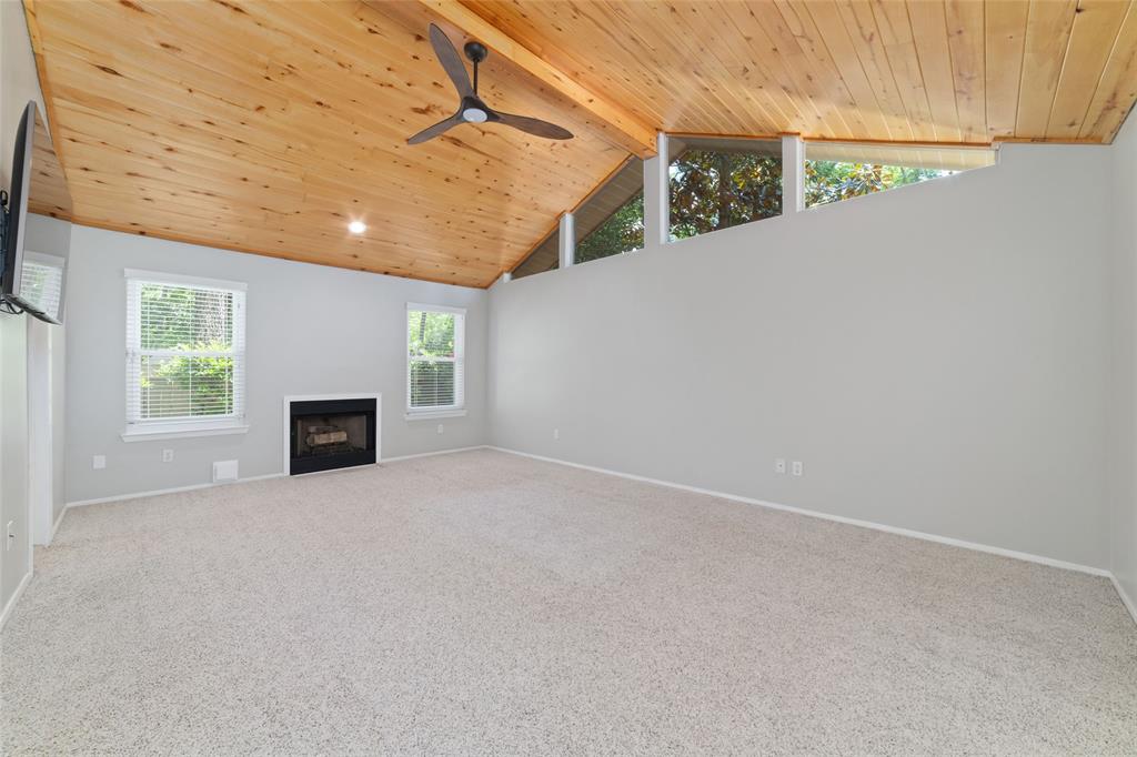 21 Riverbank Drive, The Woodlands, Texas image 18