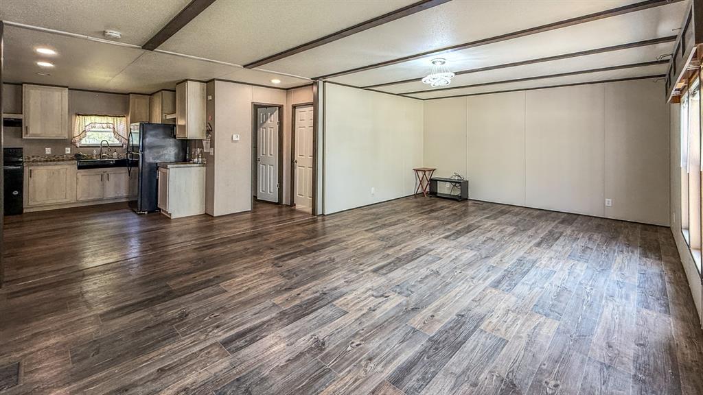 271 St Thomas Drive, Point Blank, Texas image 6