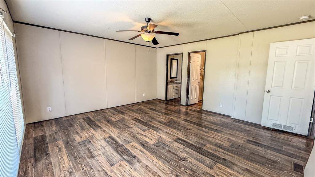 271 St Thomas Drive, Point Blank, Texas image 17