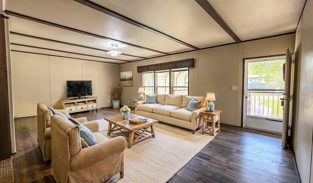 271 St Thomas Drive, Point Blank, Texas image 8