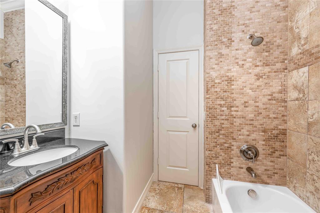 2510 Travis Street #301, Houston, Texas image 13