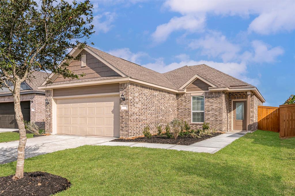 10811 Hickory Lane, Beasley, Texas image 1