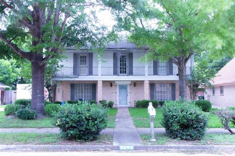 Single Family Residence in Houston TX 5914 Green Falls Drive.jpg