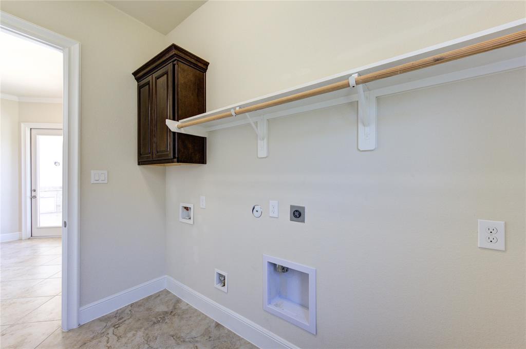 5327 Iris Springs Lane, Sugar Land, Texas image 29