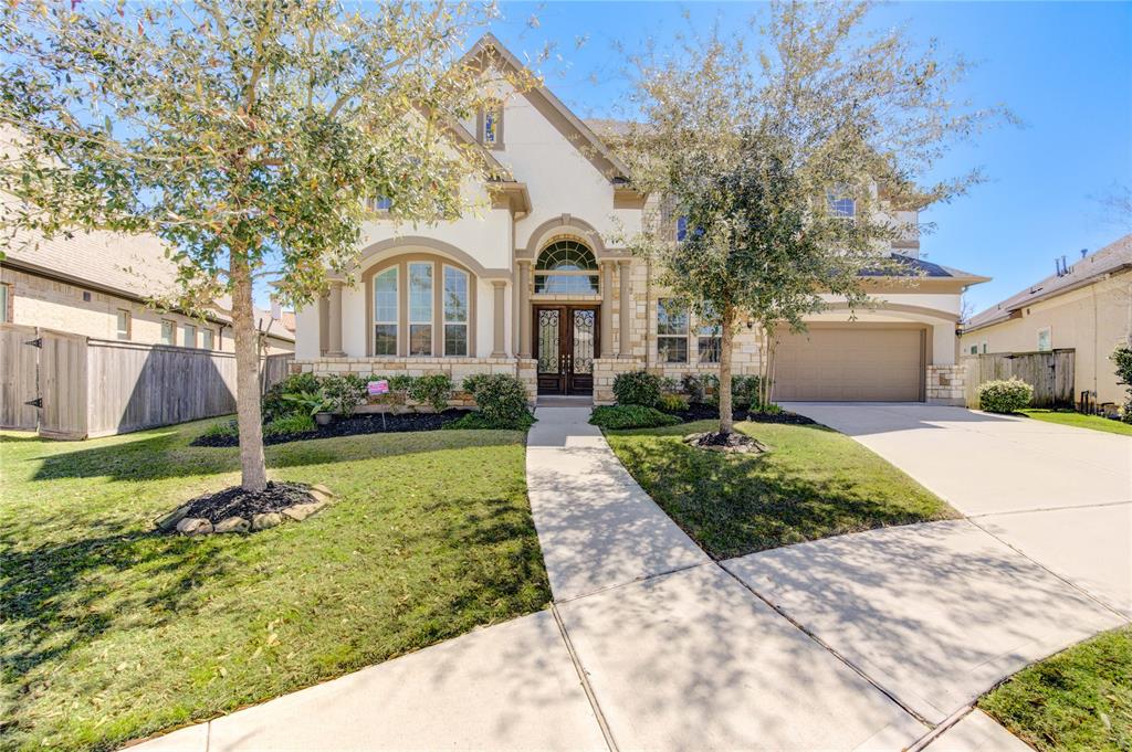 5327 Iris Springs Lane, Sugar Land, Texas image 2