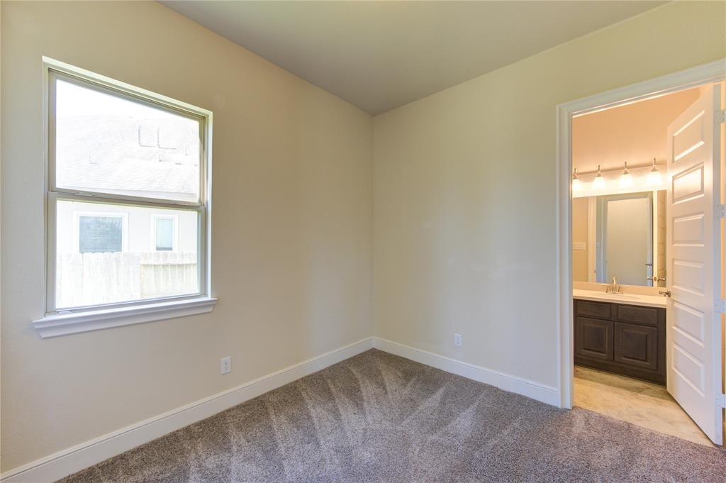 5327 Iris Springs Lane, Sugar Land, Texas image 30