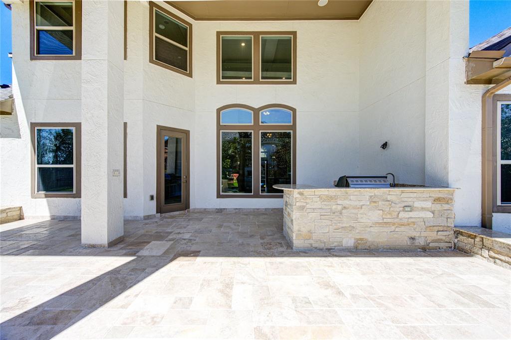 5327 Iris Springs Lane, Sugar Land, Texas image 25