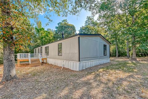 A home in Willis