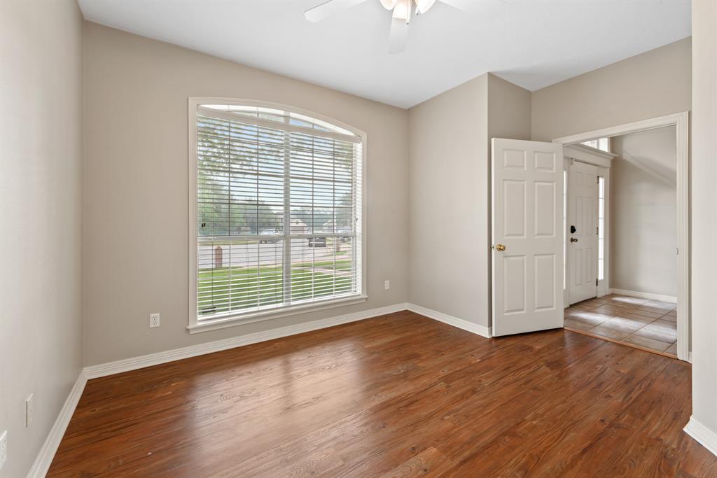 2100 Williams Glen Drive, Bryan, Texas image 7