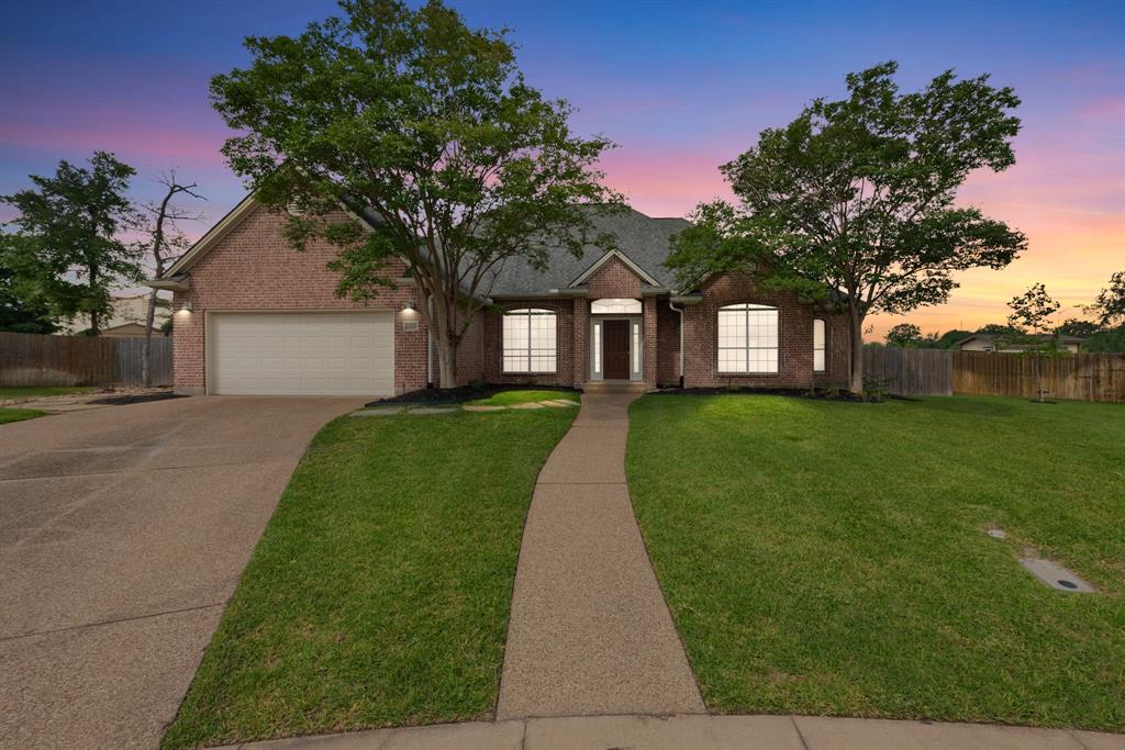 2100 Williams Glen Drive, Bryan, Texas image 1