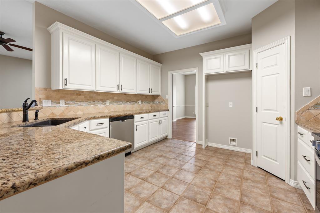 2100 Williams Glen Drive, Bryan, Texas image 15
