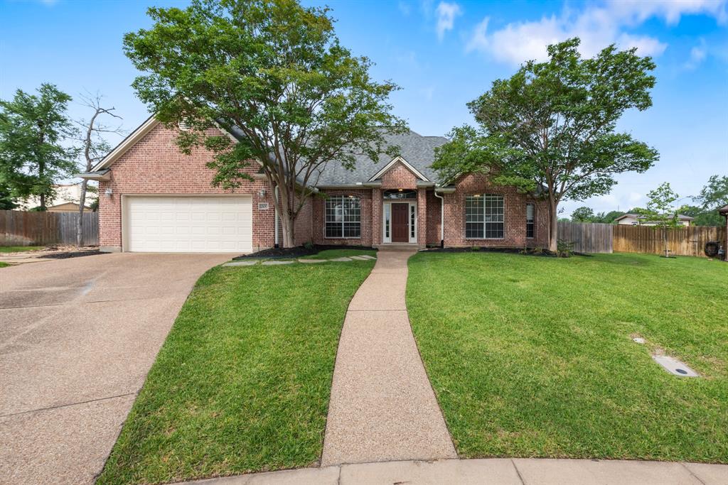 2100 Williams Glen Drive, Bryan, Texas image 2