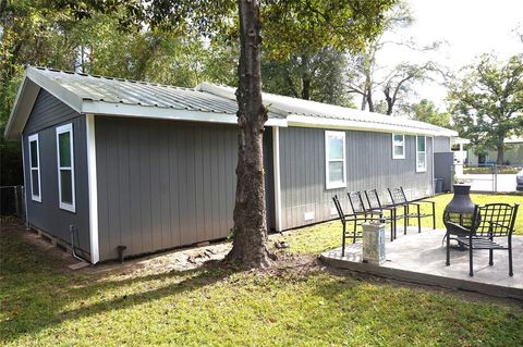 A home in New Caney