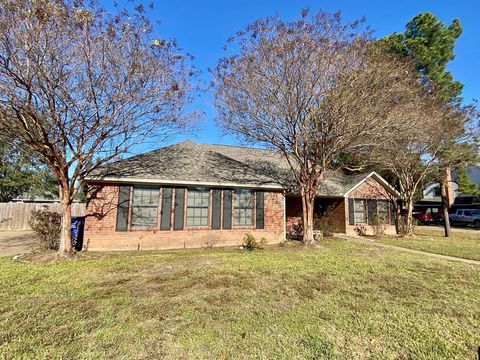 A home in Crockett