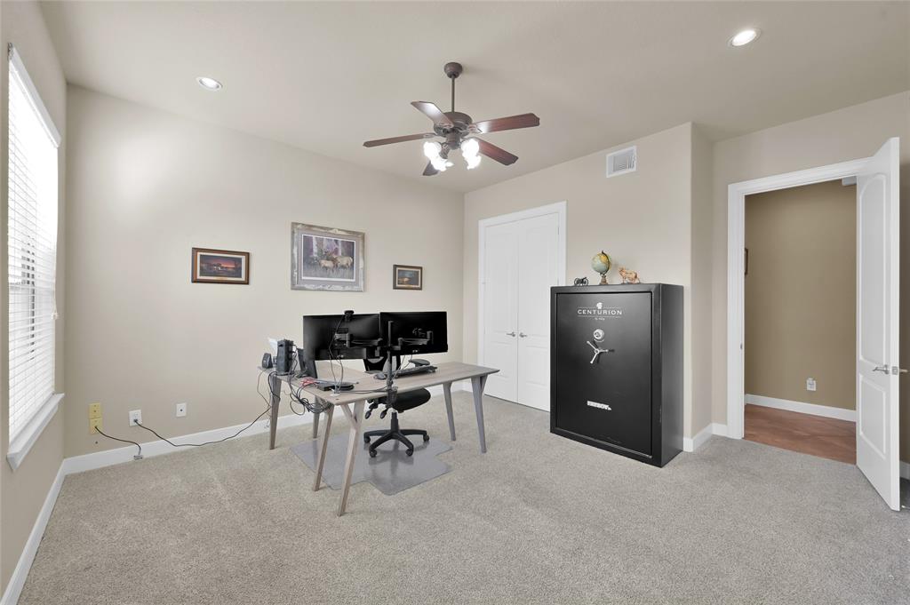 11427 S Grand Pine Drive, Montgomery, Texas image 4