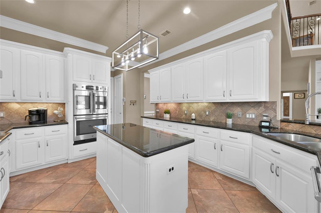 11427 S Grand Pine Drive, Montgomery, Texas image 13