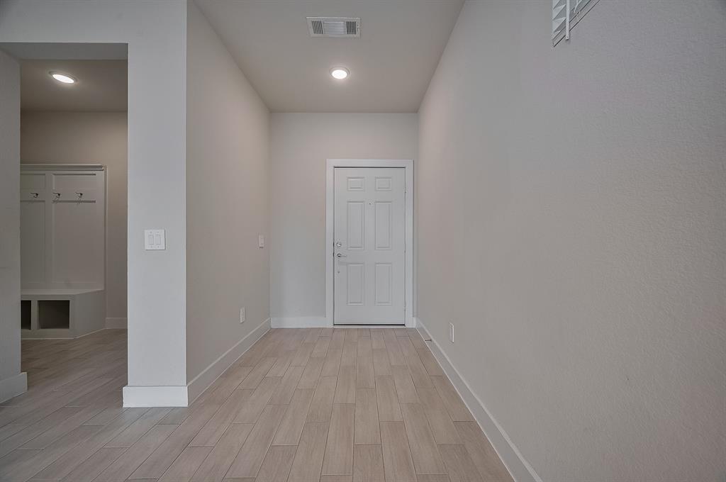 1720 Summerlyn Terrace Drive