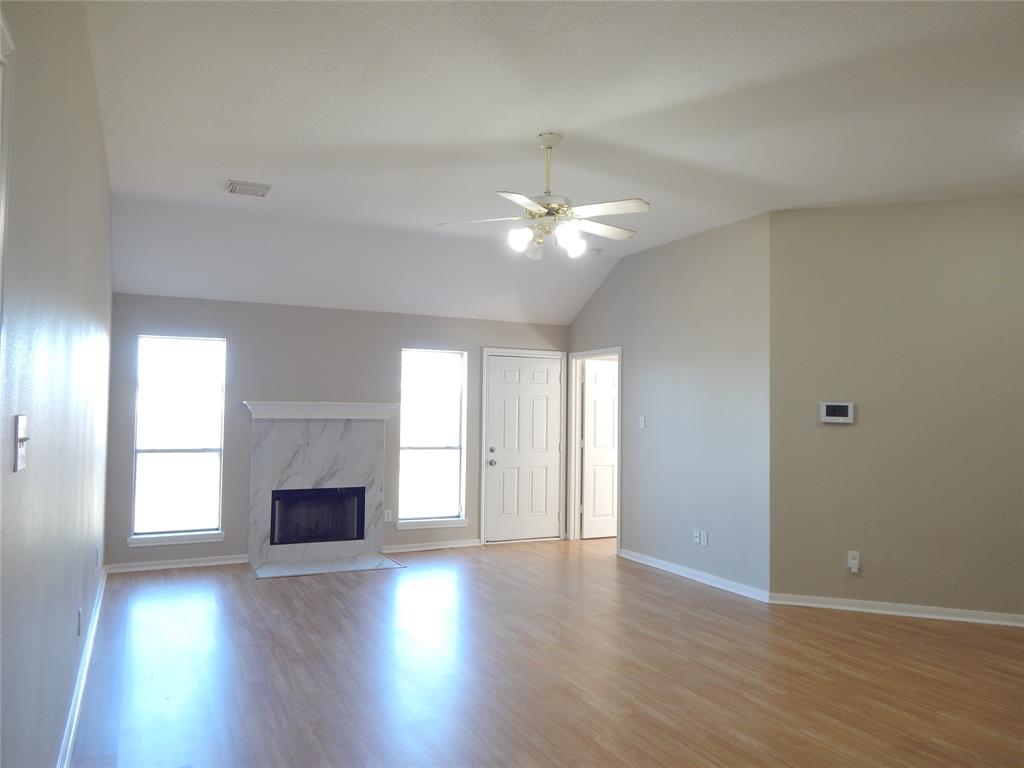 10718 Hillside Drive, Montgomery, Texas image 4