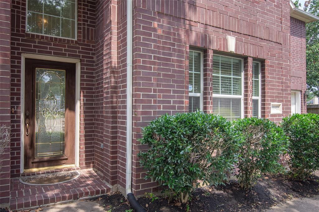 22322 Tea Rose Court, Richmond, Texas image 2
