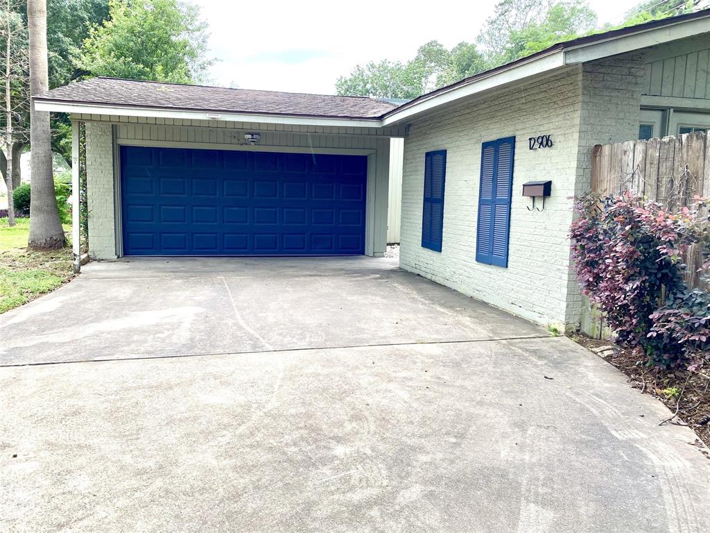 12906 Butterfly Lane, Houston, Texas image 11