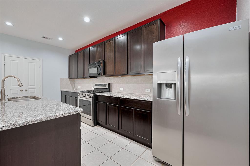 303 Stevia Avenue, Crosby, Texas image 15