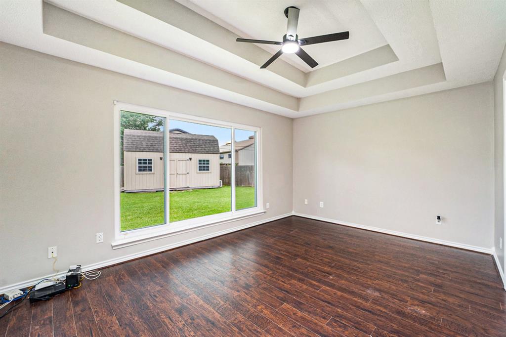 3711 Lake Breeze Lane, Crosby, Texas image 15