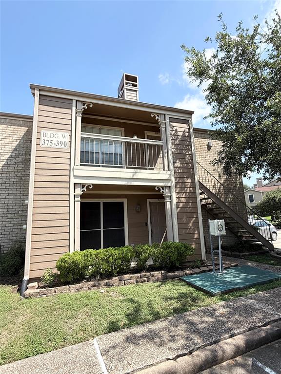 1860 White Oak Drive 376