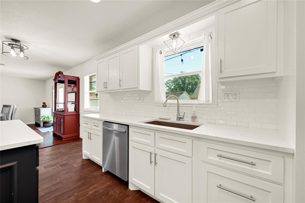 1311 Dandridge Avenue, Pasadena, Texas image 9