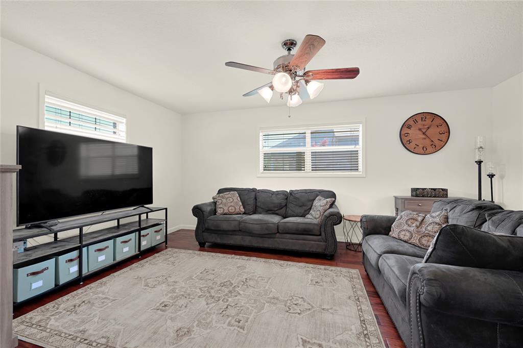 1311 Dandridge Avenue, Pasadena, Texas image 5