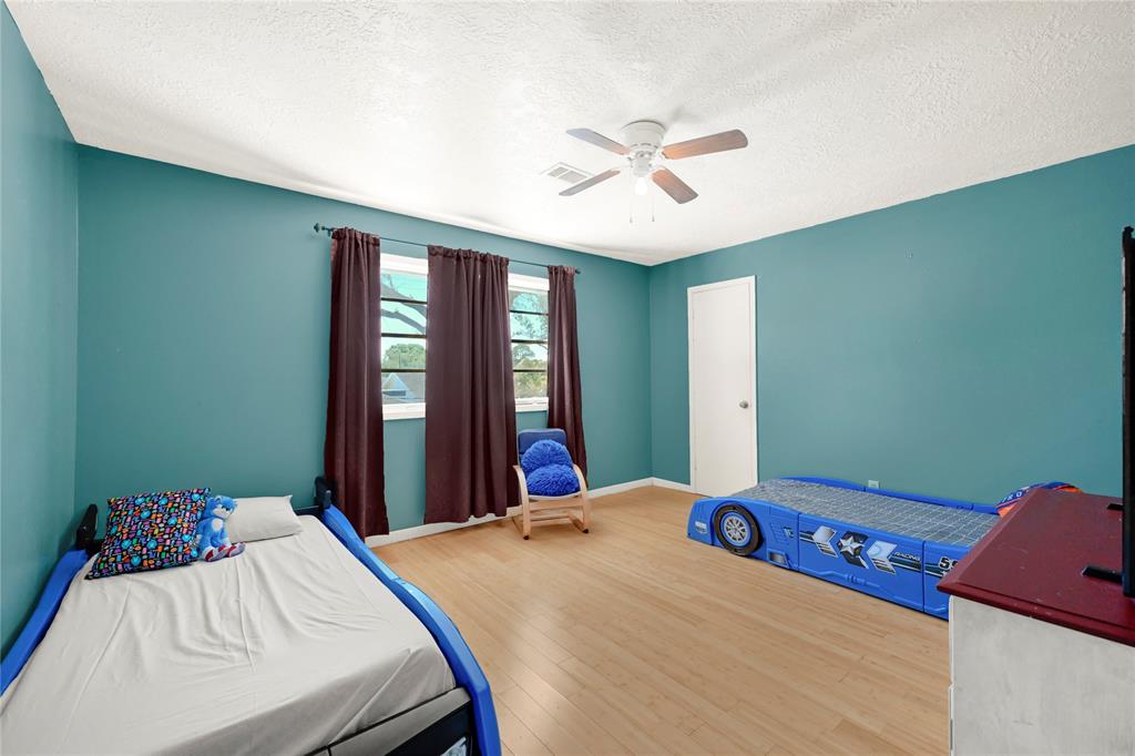 1311 Dandridge Avenue, Pasadena, Texas image 17