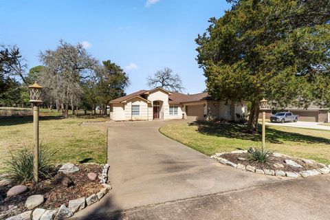 Single Family Residence in New Ulm TX 410 Pinehurst Drive.jpg