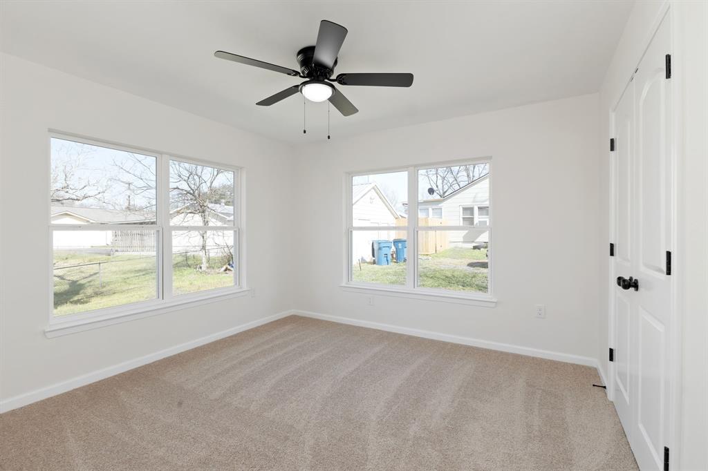 712 E Kuehn Street, Bellville, Texas image 18