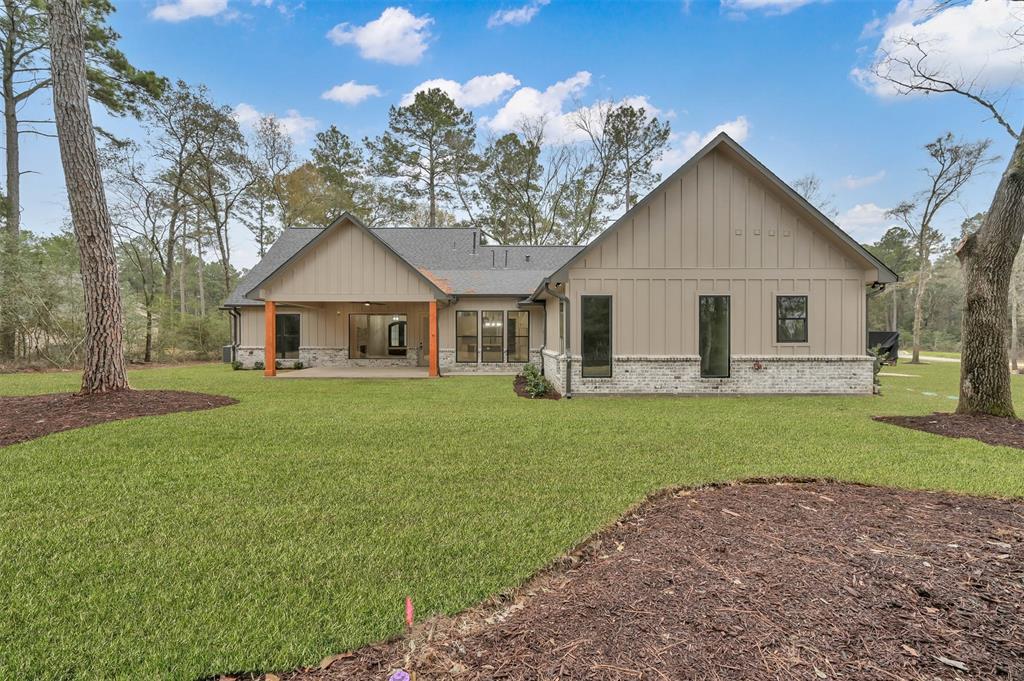 8227 Cedar Trails Lane, Plantersville, Texas image 37