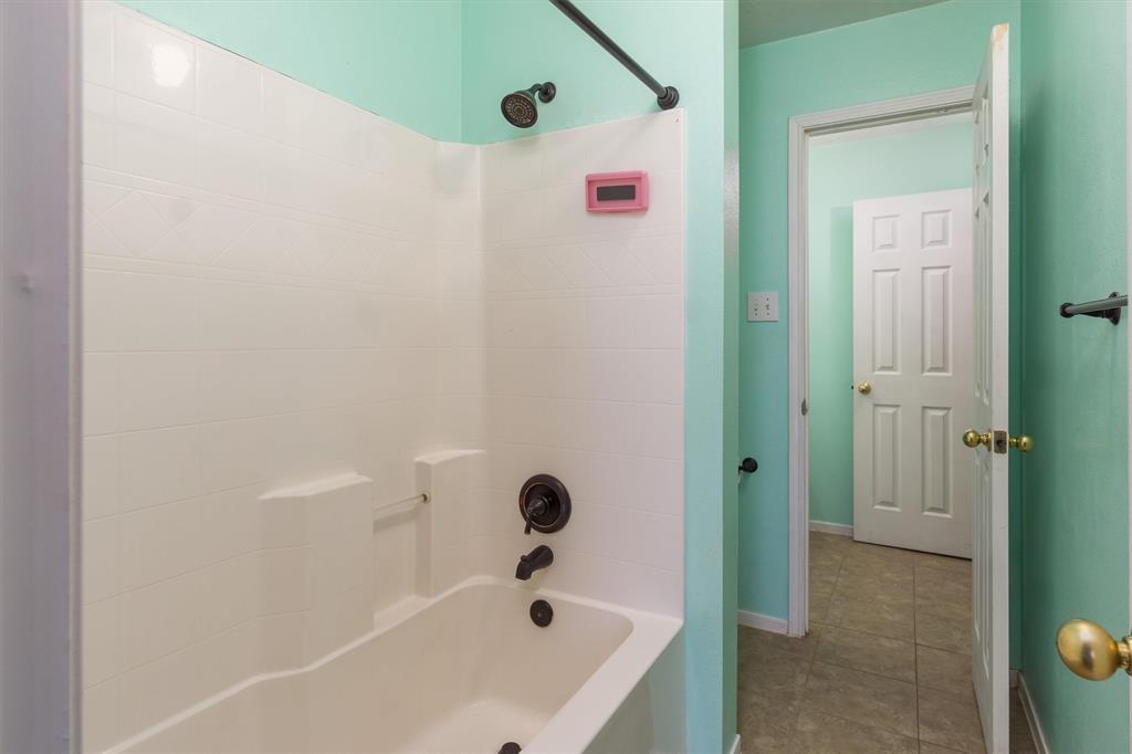 901 Bay Area Boulevard, League City, Texas image 25