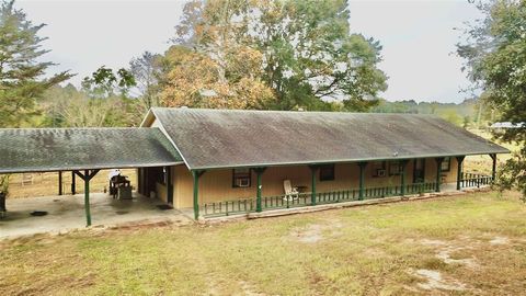 A home in Woodville