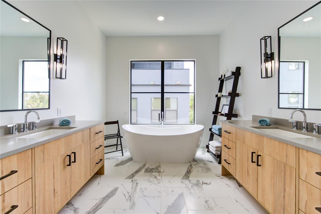1611 W 22nd Street #C, Houston, Texas image 17